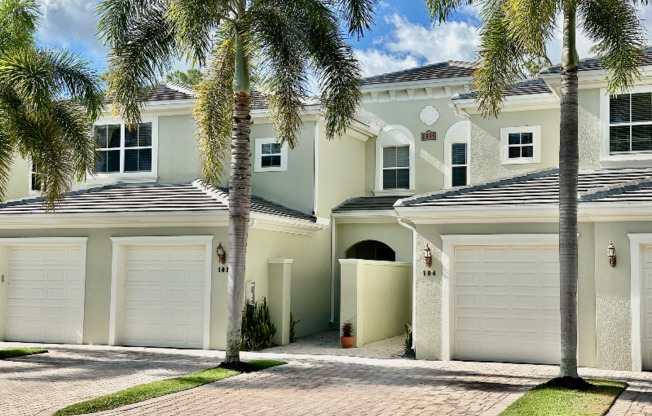 1335 MARIPOSA CIR