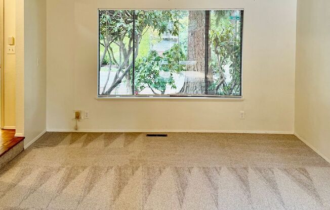4 Bed / 2.5 Bath Finn Hill home in Kirkland $3,495/month