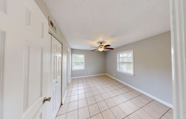 1 bed, 1 bath, 750 sqft, $900, Unit 2020-3
