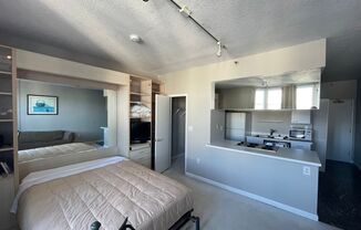 San Francisco furnished, High-floor studio with underground parking garage. Great for Corporate Rental or relocation.