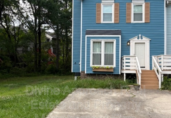 830 JAMESTOWN MNR PARK