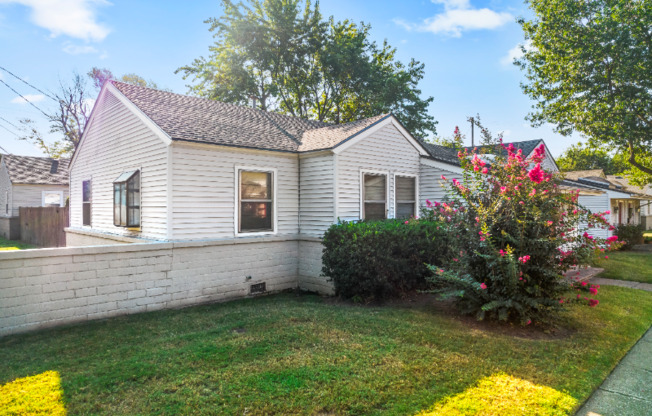 1432 A E 38 ST