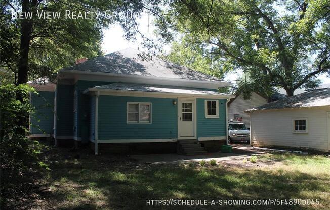 3 beds, 2 baths, 1,738 sqft, $1,795