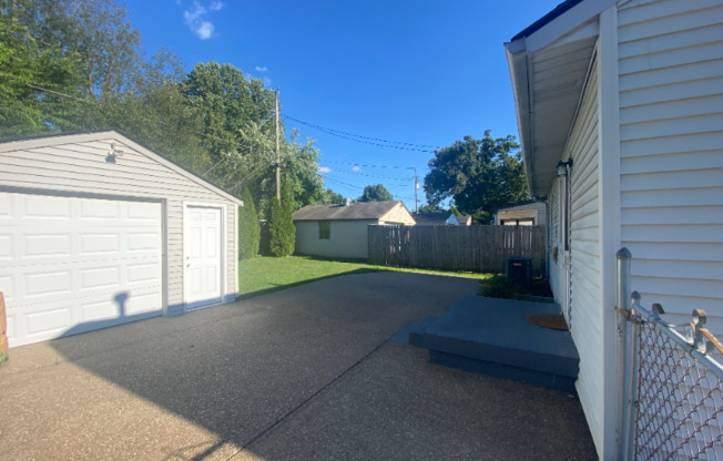 2501 SHERRY RD