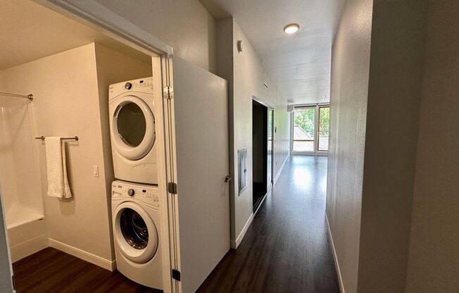 1 bed, 1 bath, 509 sqft, $2,150, Unit Unit 605