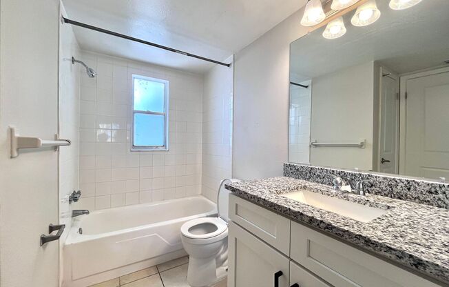 1 bed, 1 bath, 650 sqft, $1,649, Unit 600-317