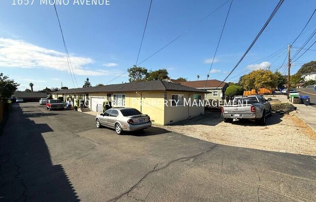 1657 MONO AVE