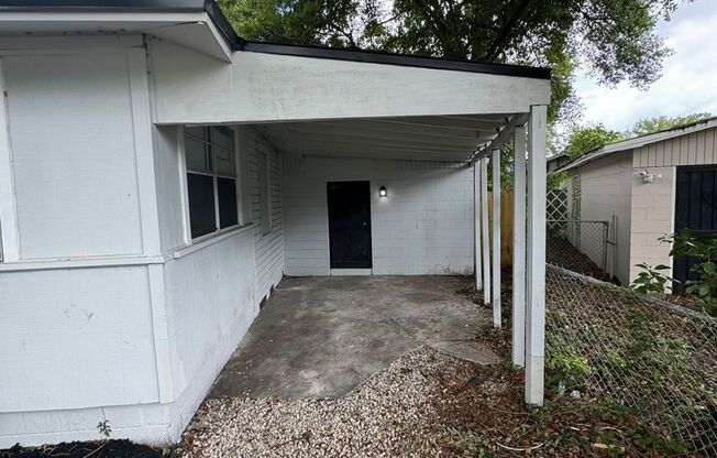 3 beds, 2 baths, $1,349