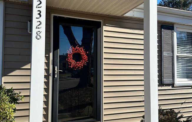 Two Bedroom Cottage - Five Points East, Raleigh, NC - Inside the Beltline!