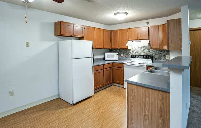 One and two bedroom apartments at Somerset Apartments in Lincoln, NE