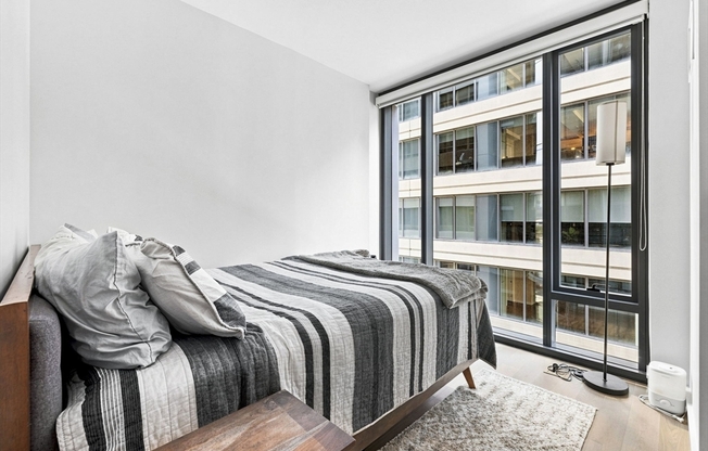 1 bed, 1 bath, 570 sqft, $4,500, Unit 802