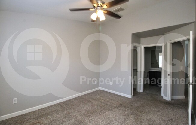 2 beds, 3 baths, 1,138 sqft, $1,899, Unit 1060