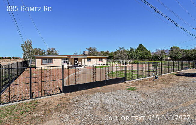 885 GOMEZ RD