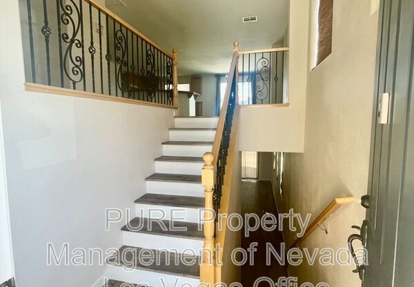 102 LA PADANIA AVE