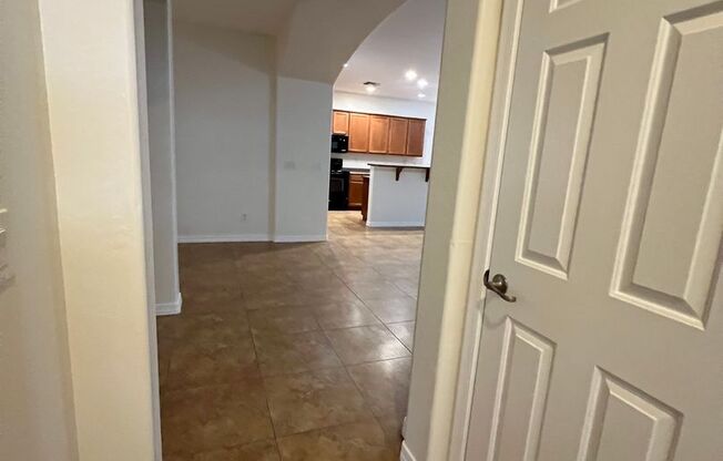 4 beds, 3 baths, $2,500, Unit 21144963-001