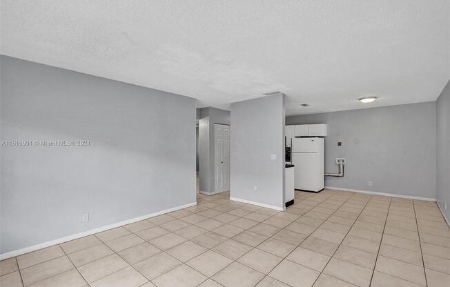5316 NORTHWEST 24 CT