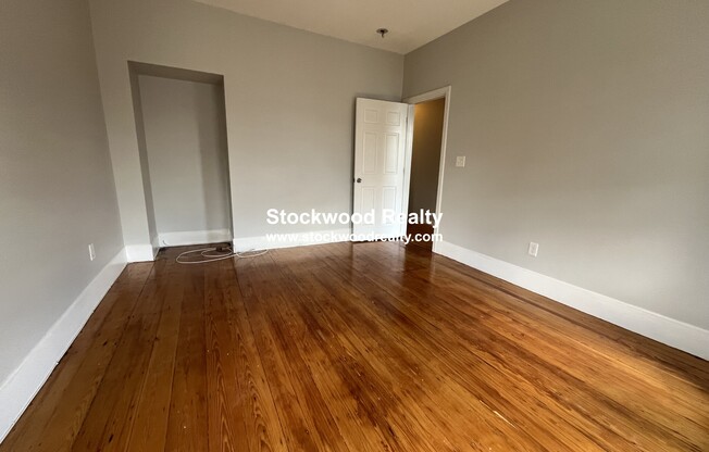 27 HOWELL ST
