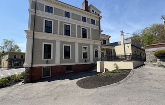 275 BROADWAY ST