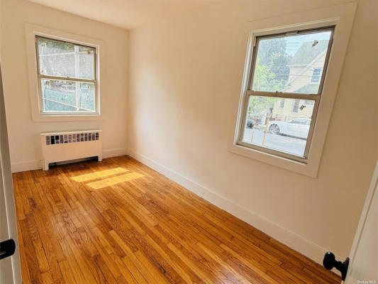 2 beds, 1 bath, $2,800