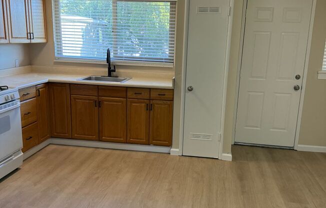 1952 Bellomy St, Santa Clara