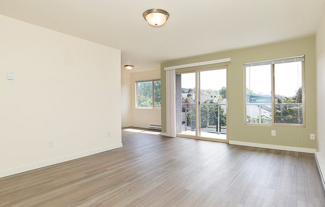 1 bed, 1 bath, 435 sqft, $2,088, Unit 301