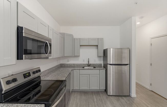 2 beds, 1.5 baths, 850 sqft, $1,299, Unit C3