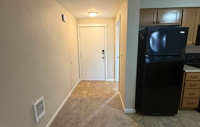 3 beds, 2 baths, $1,895, Unit Unit 45