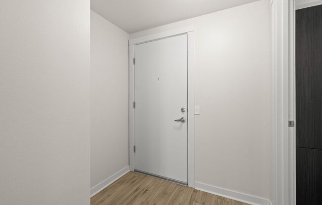 1 bed, 1 bath, 498 sqft, $1,725, Unit 428