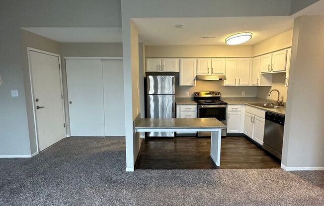 1 bed, 1 bath, 778 sqft, $1,006, Unit 255206