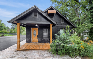 503 CENTRAL DR