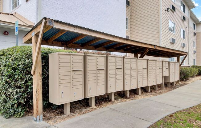 Studio, 1 bath, $1,185, Unit 330