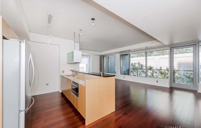 2 beds, 2 baths, 1,480 sqft, $4,100, Unit 320