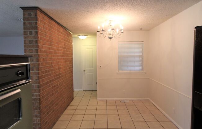 3 beds, 2 baths, $1,450