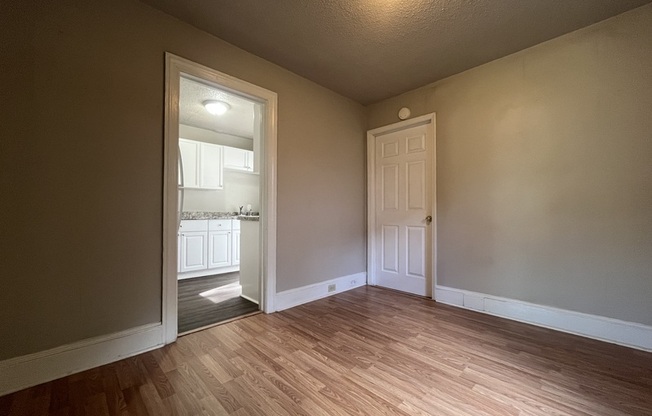 1256 EDGEWOOD RD