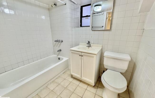 1 bed, 1 bath, $1,950, Unit G