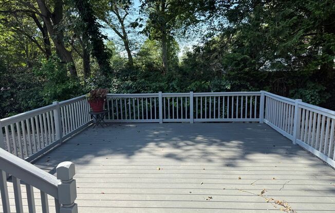 For Rent – 35 Glen Avenue, Norwalk, CT 4 Beds | 2 Baths | In-Law Suite