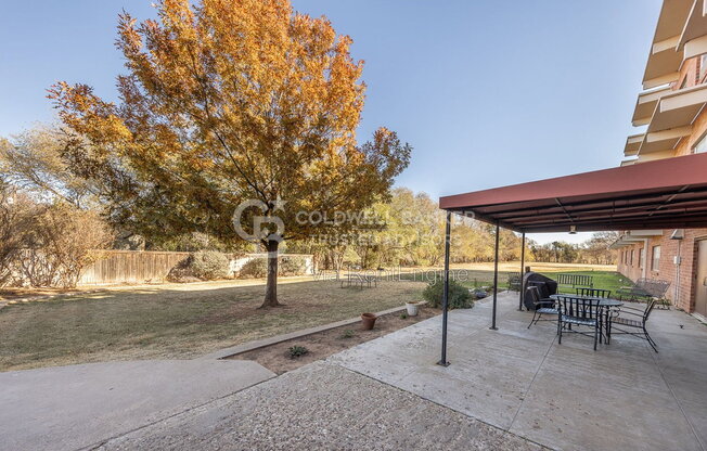1 bed, 1 bath, 650 sqft, $680, Unit 208