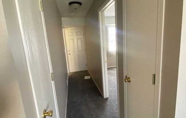 1 bed, 1 bath, 673 sqft, $1,009, Unit 12712S