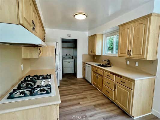 4 beds, 2 baths, 1,552 sqft, $4,250