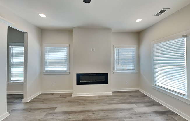 410 SUNSET AVE NW