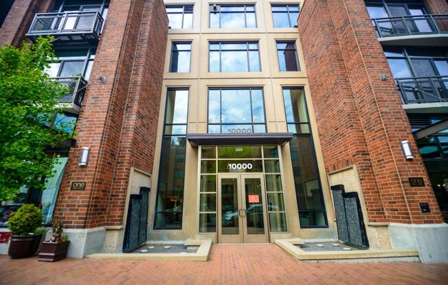1Bd/1.5Ba Bellevue Condo