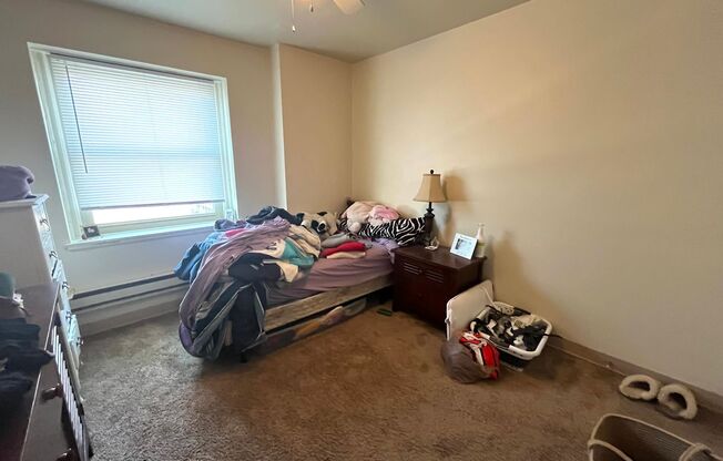 1 bed, 1 bath, $875, Unit 401