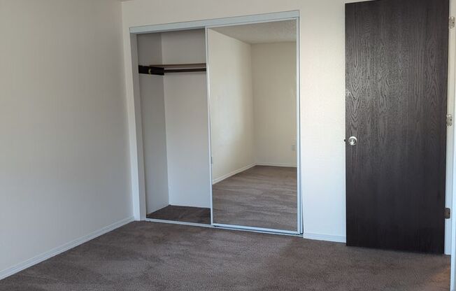 #440 MEYERS SQUARE APTS