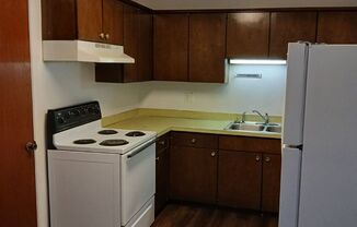 2 beds, 1 bath, 736 sqft, $895, Unit A6