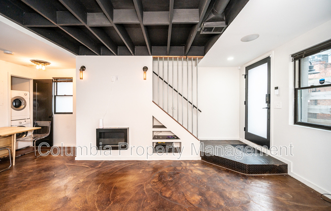 811 T ST NW
