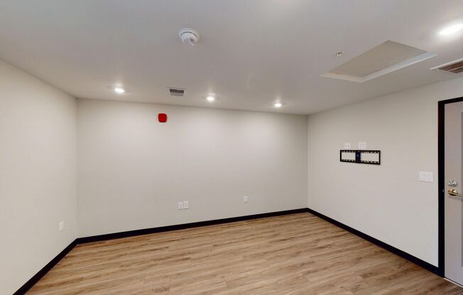 1 bed, 1 bath, 470 sqft, $1,090, Unit 3200-203
