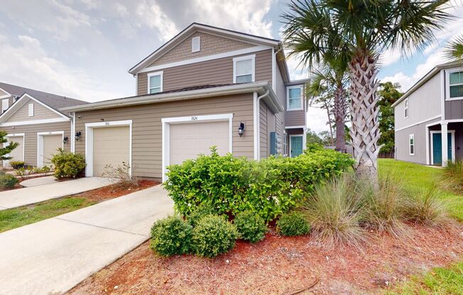 Discover your next home in the charming Baypoint community, conveniently located off Baymeadows Blvd!