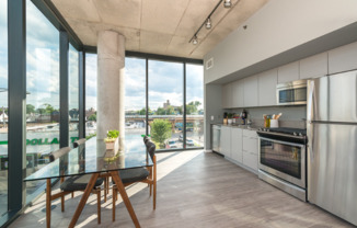 2719 W BELDEN
