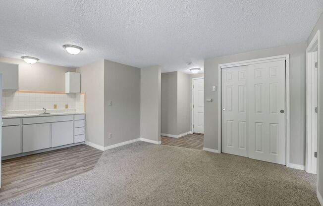 Eagles Landing Apartments in Cheney near EWU!