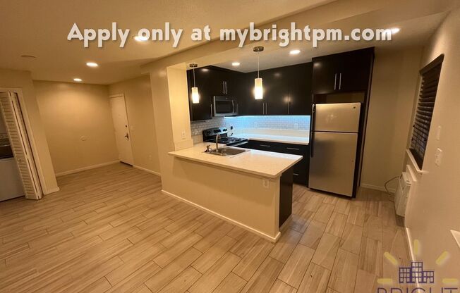 Marvelous Modern Midtown- The Elan